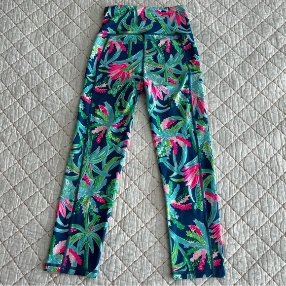 NWOT Lilly Pulitzer leggings - Picture 3 of 7